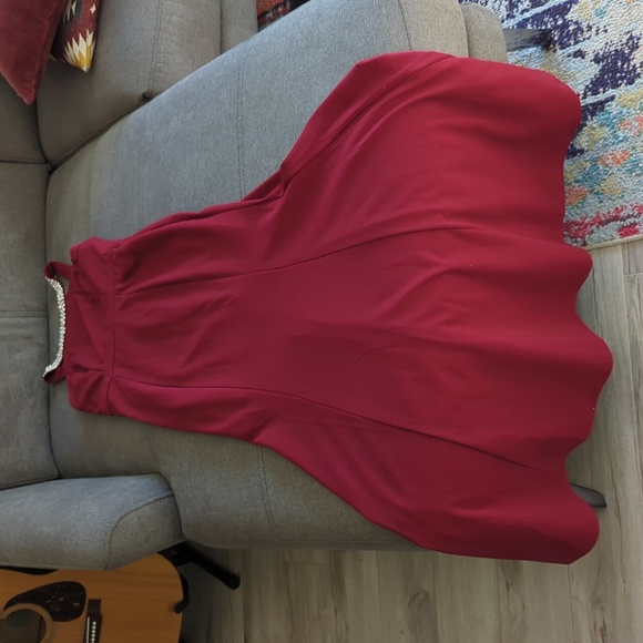 Evening dress - Picture 2 of 5